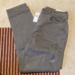 Green American Eagle mom jeans